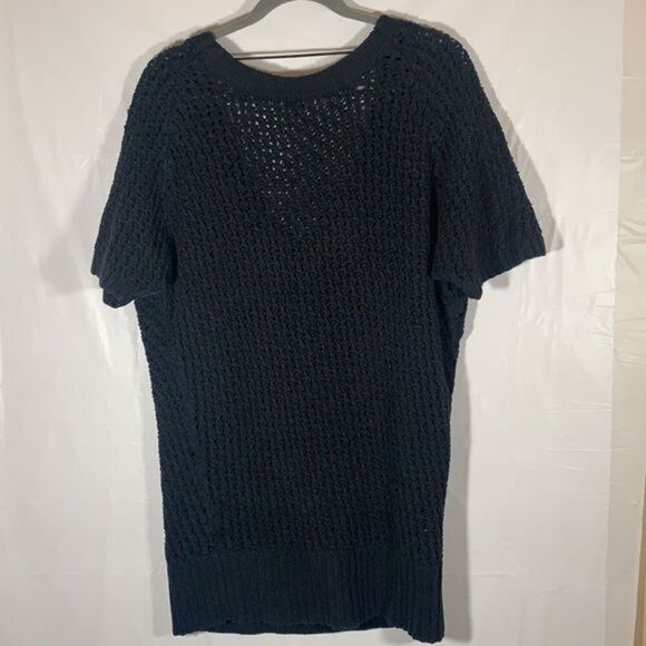 Kismet Black Knit Short Sleeved Sweater Top - Picture 2 of 3